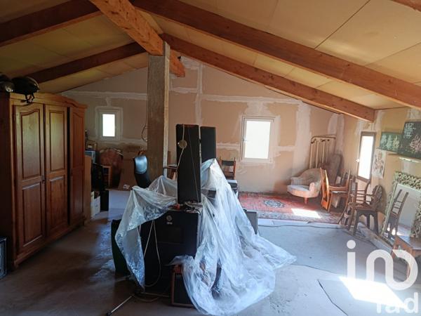 Maison traditionnelle 5 pièces de 175 m² à Aubagne (13400)