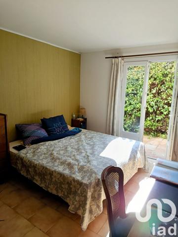 Maison traditionnelle 5 pièces de 175 m² à Aubagne (13400)