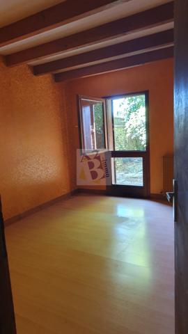 Vente maison Angouleme (16000), 119.00m² avec 6 pièce(s) dont 3 chambre(s) sur 600.00m² de terrain. Agence Allard Brimeaud