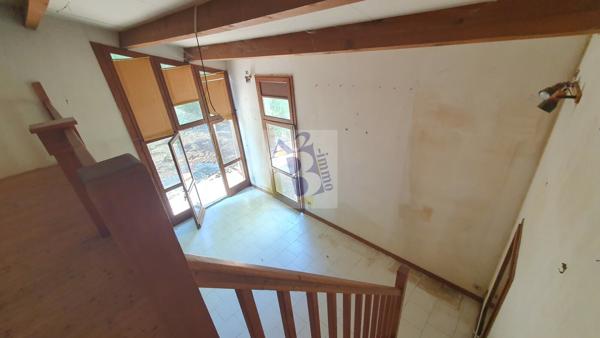 Vente maison Angouleme (16000), 119.00m² avec 6 pièce(s) dont 3 chambre(s) sur 600.00m² de terrain. Agence Allard Brimeaud