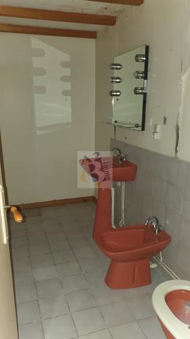 Vente maison Angouleme (16000), 119.00m² avec 6 pièce(s) dont 3 chambre(s) sur 600.00m² de terrain. Agence Allard Brimeaud