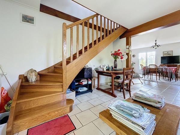 Maison 155m2 6 oièces 5 Chambres sur 1444m2 de terrain