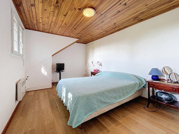 Maison 155m2 6 oièces 5 Chambres sur 1444m2 de terrain