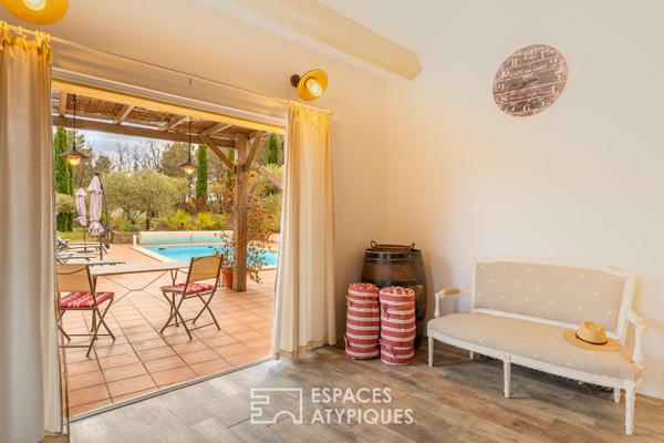 Propriété de Caractère du 19e siècle et son Oliveraie avec Piscine