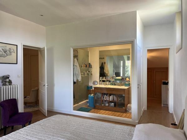 Vente / Maison bourgeoise à Riorges (42153)