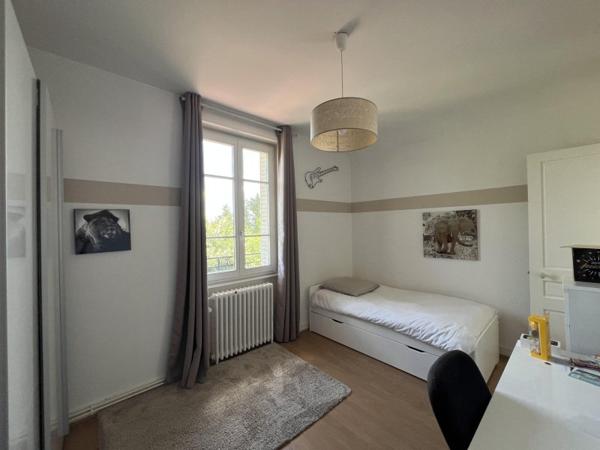 Vente / Maison bourgeoise à Riorges (42153)