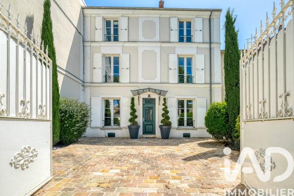 Maison à vendre 11 pièces 230 m² La Ferté-sous-Jouarre