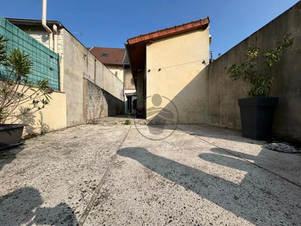 Vente Maison 5 pièces 107 m2 à Saint-Quentin