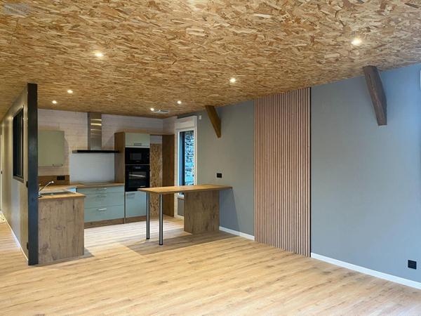 Maison à vendre à Bagnac-sur-Célé dans le Lot (46270), ref : MAIS132