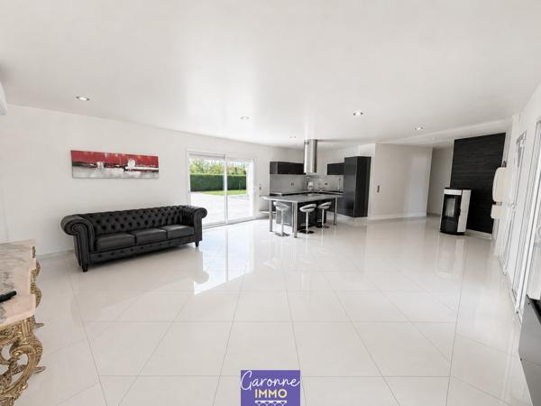 Maison 5 pièce(s) 3 chambre(s) 101 m²