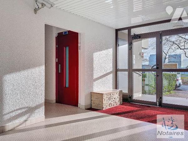 Résidence Fontainebleau lumineux appartement type 3 bis environ 78 m² de surface habitable entr...