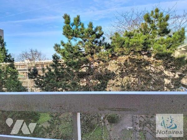 Résidence Fontainebleau lumineux appartement type 3 bis environ 78 m² de surface habitable entr...