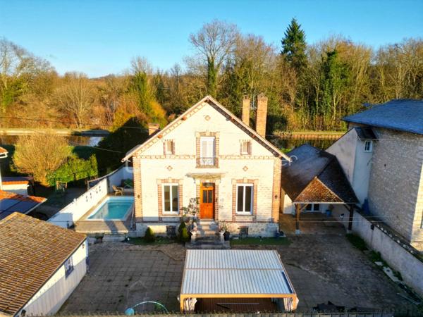 Maison en pierre de 122 m²