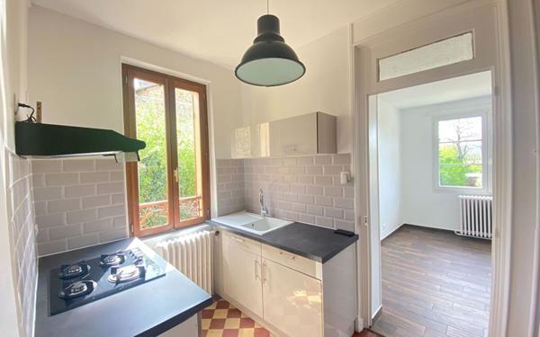 Maison à louer    4 pièces •  Charly-sur-Marne