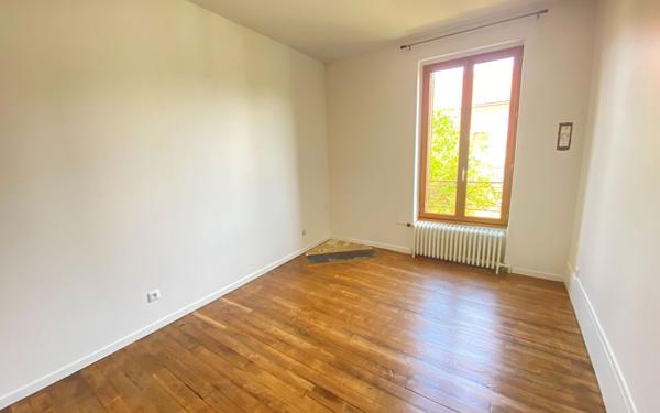 Maison à louer    4 pièces •  Charly-sur-Marne