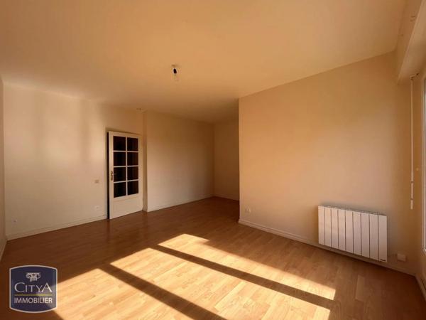 Appartement à louer 1 pièce 35.9m² Blois (41000)