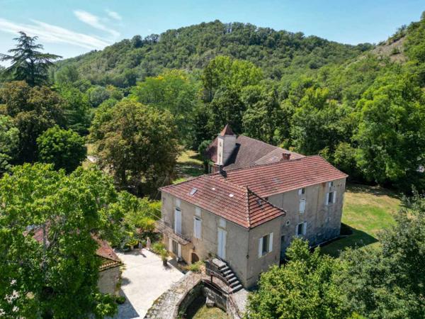 Maison ancienne - Catus Secteur Catus - Remarquable Propriété de caractère avec Ancien Moulin à eau et dépendances avec piscine