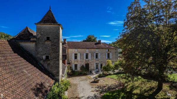 Maison ancienne - Catus Secteur Catus - Remarquable Propriété de caractère avec Ancien Moulin à eau et dépendances avec piscine