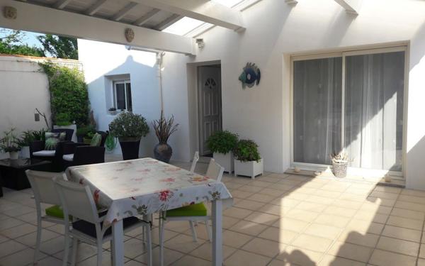 Maison à vendre    4 pièces •  Royan