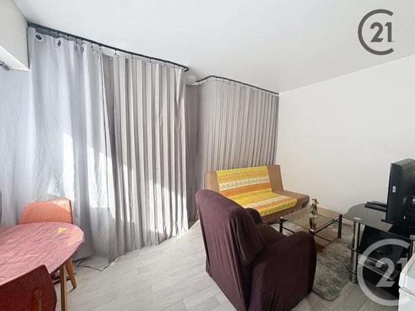 Appartement F1 à vendre  1 pièce - 35,64 m2 PROVINS - 77