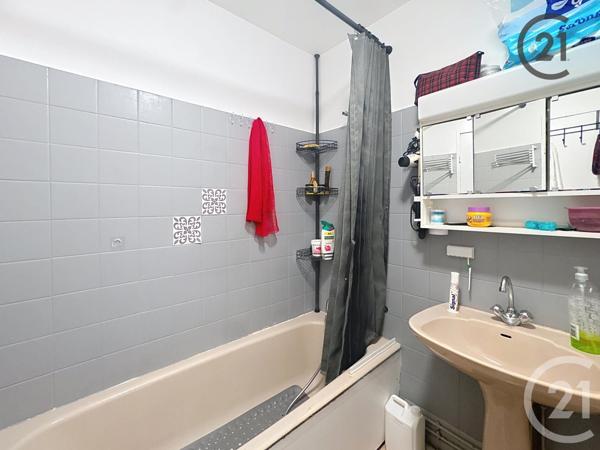 Appartement F1 à vendre  1 pièce - 35,64 m2 PROVINS - 77