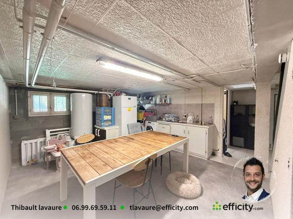 Maison
         7 pièces
        - 158 m²