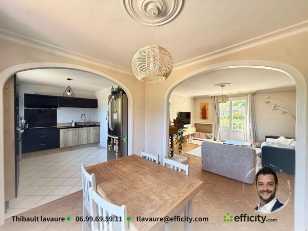 Maison
         7 pièces
        - 158 m²