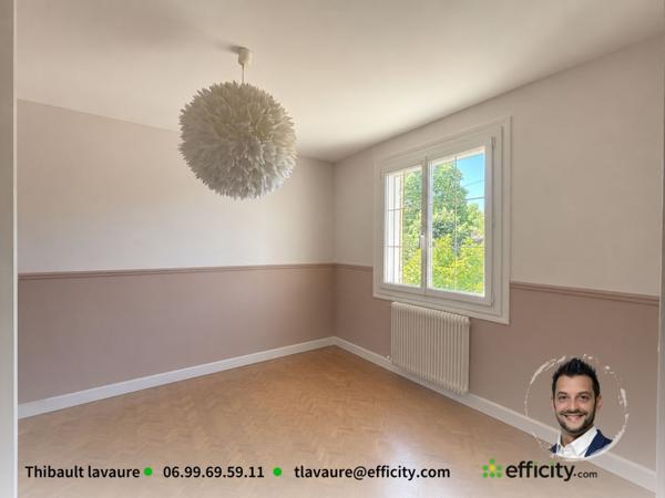 Maison
         7 pièces
        - 158 m²