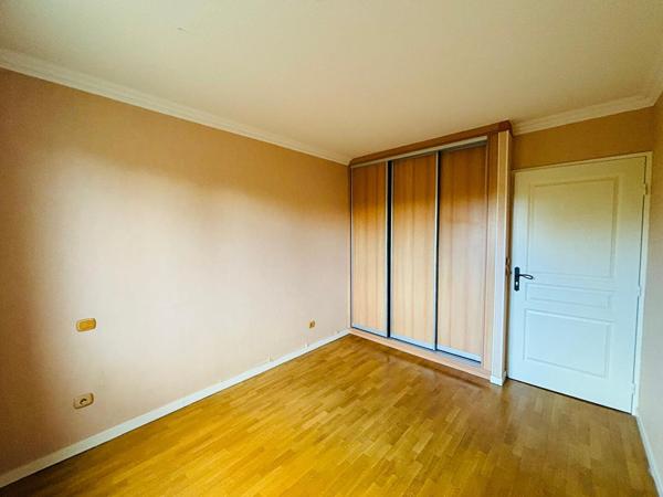 Appartement F3 avec Balcon- MANTES-LA-JOLIE Centre