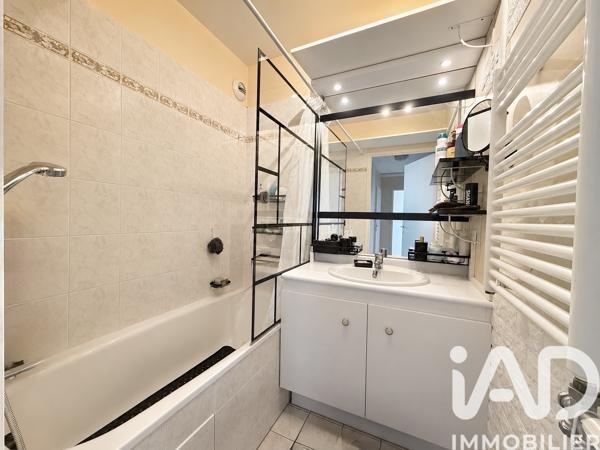 Appartement à vendre 3 pièces 59,58 m² Guyancourt