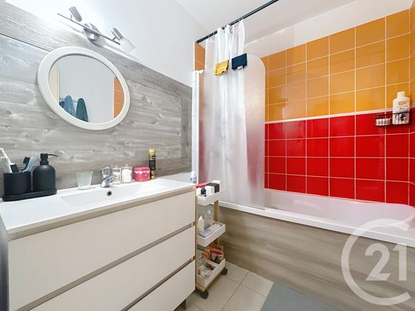 Appartement F2 à vendre  2 pièces - 57 m2 ALES - 30