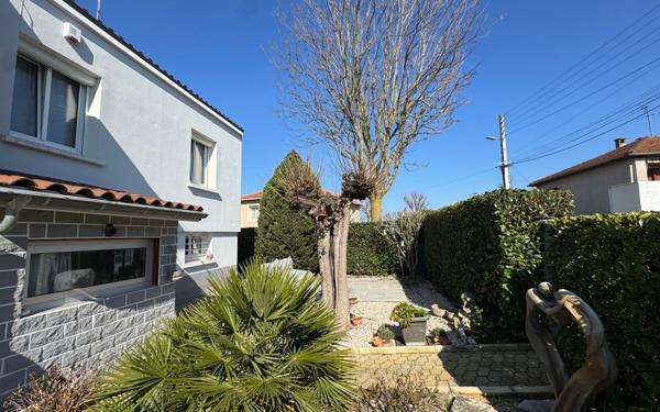 Maison à vendre    6 pièces •  Romans-sur-Isère