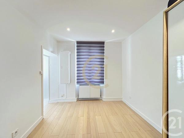 Appartement F1 à vendre  1 pièce - 21,51 m 2   VERSAILLES  - 78