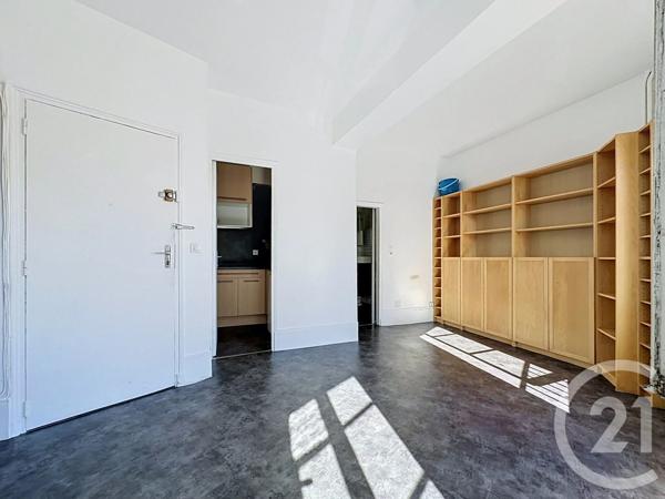 Appartement F1 à vendre  1 pièce - 21,51 m 2   VERSAILLES  - 78