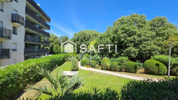 Marseille 10e – Appartement contemporain avec terrasse, parking et piscine dans une résidence au calme
