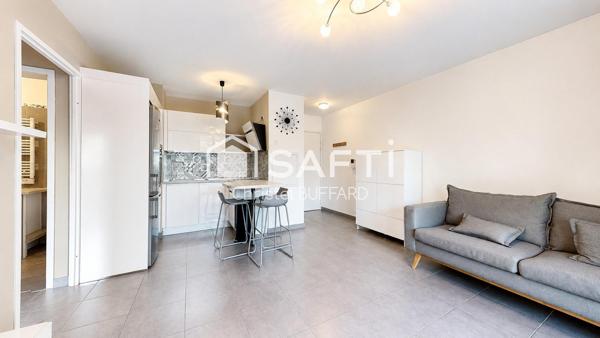 Marseille 10e – Appartement contemporain avec terrasse, parking et piscine dans une résidence au calme