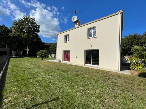 Maison de 172.83 m2 avec 3 ch , La chevrolière