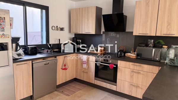 Coup de cœur assuré - habitation + espace professionnel clé en main