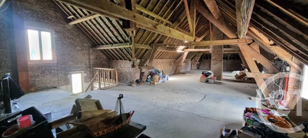 Maison à vendre  9 pièces - 197 m2 MAUREPAS - 80