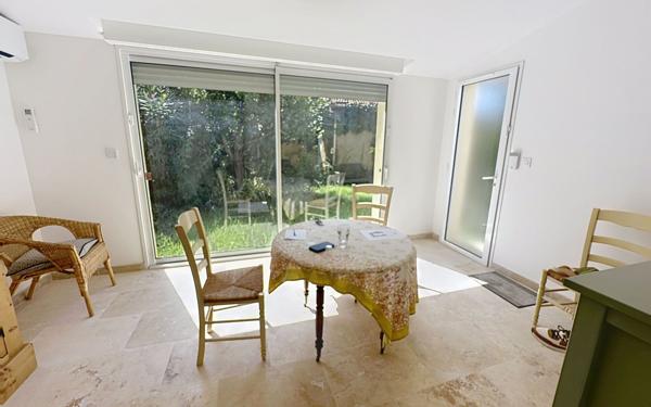Maison à vendre    3 pièces •  Avignon