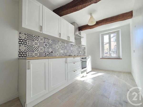 Appartement F4 à vendre  4 pièces - 73,39 m2 LE CASTELLET - 83