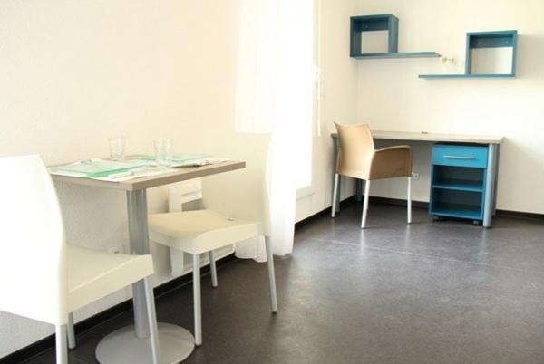 INVESTISSEMENT LOCATIF – MARSEILLE 3EME ARRONDISSEMENT – Résidence étudiante Nexity Studea Croix d'Azur - 6,16 % de rentabilité