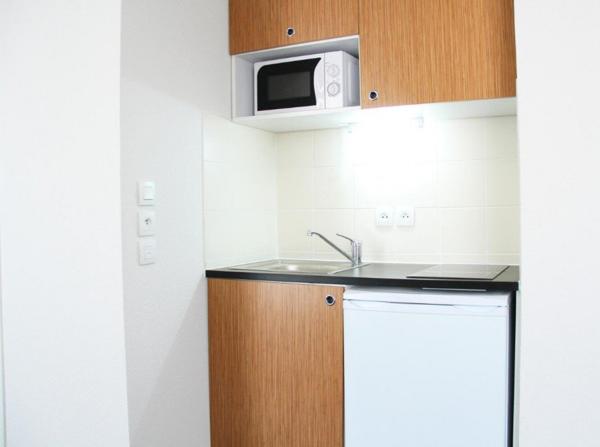 INVESTISSEMENT LOCATIF – MARSEILLE 3EME ARRONDISSEMENT – Résidence étudiante Nexity Studea Croix d'Azur - 6,16 % de rentabilité
