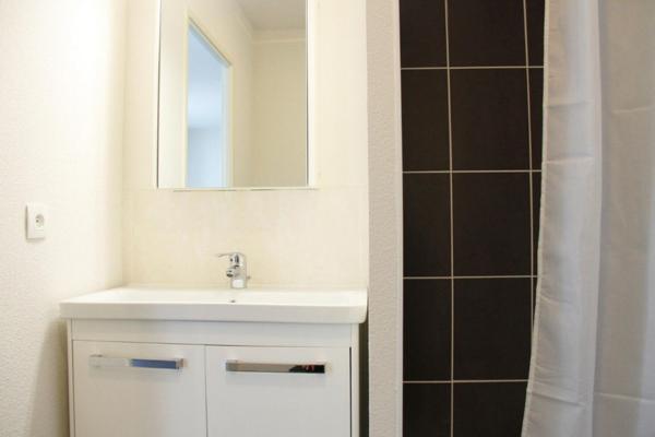 INVESTISSEMENT LOCATIF – MARSEILLE 3EME ARRONDISSEMENT – Résidence étudiante Nexity Studea Croix d'Azur - 6,16 % de rentabilité