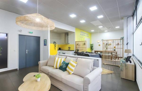 INVESTISSEMENT LOCATIF – MARSEILLE 3EME ARRONDISSEMENT – Résidence étudiante Nexity Studea Croix d'Azur - 6,16 % de rentabilité