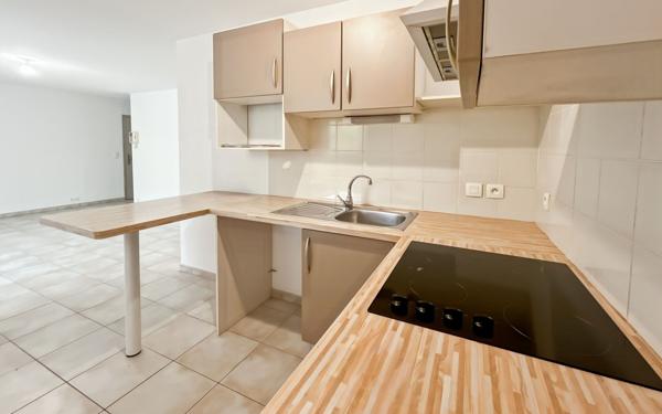 Appartement à vendre    2 pièces • 40 m2 Béziers