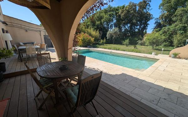 Maison à vendre    5 pièces • 143 m2 Six-Fours-les-Plages