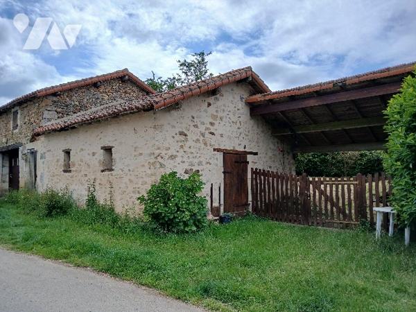 Maison à vendre à MAZIERES-EN-GATINE (79310)