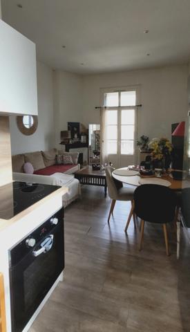 MONTPELLIER CENTRE - Hérault 34 – T3 46 m² AVEC PARKING – LOUÉ – INVESTISSEMENT LOCATIF