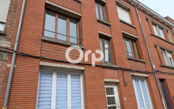 Appartement à vendre    3 pièces • 66 m2 Armentières